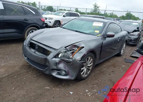 2014 Infiniti Q60 z USA, uszkodzony, nr VIN JN1CV6EL0EM130089